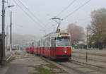 Wien Wiener Linien SL 6 (E2 4082 + c5 1482) XI, Simmering, Simmeringer Hauptstraße / Zentralfriedhof 2. Tor am 16. Oktober 2017.