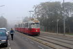 Wien Wiener Linien SL 6 (E2 4093 + c5 1493) XI, Simmering, Kaiserebersdorf, Lichnovskygasse am 16.