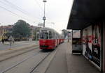 Wien Wiener Linien SL 26 (c4 1329 + E1 4794) XXII, Donaustadt, Erzherzog-Karl-Straße / Donaustadtstraße (Hst. Donaustadtstraße am 18. Oktober 2017.
