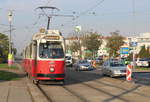 Wien Wiener Linien SL 30 (E2 4309) XXI, Floridsdorf, Großjedlersdorf, Brünner Straße / Hanreitergasse am 18. Oktober 2017.