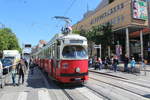 Wien Wiener Linien SL 49 (E1 4552 + c4 13xx) XV, Rudolfsheim-Fünfhaus, Hütteldorfer Straße / Johnstraße (Hst. Johnstraße) am 11. Mai 2017.