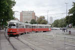 Wien Wiener Linien SL 2 (E1 4817 + c4 1322) I, Innere Stadt, Franz-Josefs-Kai / Marienbrücke / Schwedenplatz am 6.