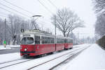 Wien 

 E1 4521 + c4 1312 als Linie 6 in der Simmeringer Hauptstraße, 20.02.2018