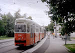 Wien Wiener Linien SL 18 (c3 1234 + E1 4508) VI, Mariahilf, Linke Wienzeile / U-Bahnstation Margaretengürtel (Hst. Margaretengürtel) am 6. August 2010. - Scan eines Farbnegativs. Film: Kodak 200-8. Kamera: Kodak Retina Automatic II.