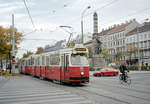 Wien Wiener Linien SL 18 (E2 4070 + c5 148x) XV, Rudolfsheim-Fünfhaus, Neubaugürtel / Felberstraße am 19. Oktober 2010. - Scan eines Farbnegativs. Film: Fuji S-200. Kamera: Leica C2.