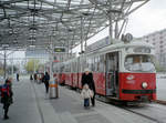 Wien Wiener Linien SL O (E1 4532 + c3 1271) II, Leopoldstadt, Praterstern am 19.