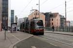 Wien Wiener Linien SL O (A 15) III, Landstraße, Hintere Zollamtsstraße / Marxergasse (Hst. Marxergasse) am 17. März 2018.