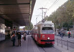 Wien Wiener Linien SL 18 (E1 4740) Neubaugürtel / Europaplatz / Westbahhof  (Hst. Westbahnhof) am 20. Oktober 2010. - Scan eines Farbnegativs. Film: Fuji S-200. Kamera: Leica C2. 