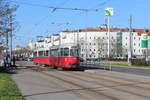 Wien Wiener Linien SL 30 (c4 1329 + E1 47xx) XXI, Floridsdorf, Großjedlersdorf, Brünner Straße (Hst. Hanreitergasse) am 20. April 2018.