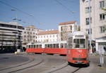 Wien Wiener Linien SL 30 (c4 1327 + E1 47xx) XXI, Floridsdorf, Franz-Jonas-Platz / Schloßhofer Straße am 22. Oktober 2010. - Scan eines Farbnegativs. Film: Kodak Advantix 200-2. Kamera: Leica C2.