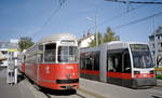 Wien Wiener Linien SL 30 (c4 1324) / SL 31 (B 655) XXI, Floridsdorf, Stammersdorf, Bahnhofplatz am 22. Oktober 2010. - Scan eines Farbnegativs. Film: Kodak Advantix 200-2. Kamera: Leica C2.