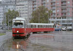 Wien Wiener Linien SL 5 (E1 4788 + c4 1303) II, Leopoldstadt, Praterstern im Oktober 2016. - Scan eines Farbnegativs. Film: Fuji S-400. Kamera: Konica FS-1.