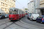 Wien Wiener Linien SL 26 (c4 1329 (Bombardier-Rotax 1975) + E1 4528 (Bombardier-Rotax 1973)) XXI, Floridsdorf, Großjedlersdorf, Peitlgasse / Brünner Straße am Morgen des 18.
