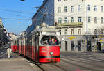 Wien Wiener Linien SL 5 (E1 4558 + c4 1356 (beide: Bombardier-Rotax 1976)) Friedensbrücke / Brigittenauer Lände / Wallensteinstraße am 15. Feber / Februar 2019.