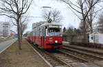 Wien WIener Linien SL 25 (E1 4863 (SGP 1976)) XII, Donaustadt, Aspern, Langobardenstraße am 13.