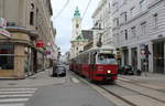 Wien Wiener Linien SL 49 (E1 4542 (Bombardier-Rotax 1975)) VII, Neubau, Westbahnstraße / Schottenfeldgasse am 11.