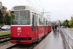 Wien Wiener Linien SL 67 (c5 1476 + E2 4323 (Bombardier-Rotax 1987 + 1990) X, Favoriten, Neilreichgasse (Hst. Sahulkastraße) am 9. Mai 2019. 