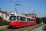 E2 4074 + c5 1474 als Linie 25 in der Langobardenstraße zwischen den Haltestellen Donauspital und Hardeggasse.