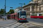Wiener Linien Siemens ULF Wagen 678 am 22.06.22 in Wien