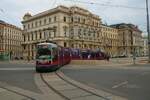 Wiener Linien Siemens ULF Wagen 654 am 22.06.22 in Wien