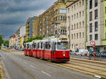 Wien. Am Nachmittag des 21.05.2024, ist der E2-Triebwagen 4316 als Fahrschule in der Eichenstraße zu sehen.