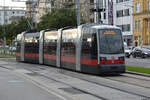 04.10.2019 | �sterreich - Wien | Stra�enbahn Typ  Ulf  Nummer  19  |