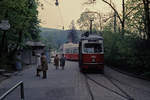 Wien Wiener Stadtwerke-Verkehrsbetriebe (WVB) SL 49 (E1 4682 (SGP 1968)) XIV, Penzing, Linzer Straße / Hütteldorf (Endstation, Ankunftshaltestelle) am 2. Mai 1976. - Scan eines Diapositivs. Kamera: Leica CL.