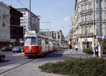 Wien Wiener Stadtwerke-Verkehrsbetriebe (WVB) SL 65 (E2 4314 (Bombardier-Rotax 1986)) I, Innere Stadt / IV, Wieden, Karlsplatz / Kärntner Straße im Juli 1992. - Scan eines Diapositivs. Film: Agfa Agfachrome 200RS. Kamera: Leica CL.