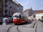 Wien Wiener Stadtwerke-Verkehrsbetriebe (WVB) SL N (E1 4664 (SGP 1967)) XX, Brigittenau,  Friedrich-Engels-Platz / Floridsdorfer Brücke im Juli 1992.