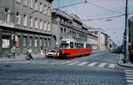 Wien Wiener Stadtwerke-Verkehrsbetriebe (WVB) SL 44 (E 4617 (SGP 1962)) XVI, Ottakring, Wilhelminenstraße / Sandleitengasse im Juli 1977. - Scan eines Diapositivs. Film: AGFA Agfachrome 50. Kamera: Leica CL.