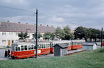 Wien Wiener Stadtwerke-Verkehrsbetriebe (WVB) SL 62 (L4 519 (SGP 1960)) XIII, Hietzing, Lainz, Wolkersbergenstraße (Endstation) im August 1969.