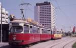 Wien Wiener Stadtwerke-Verkehrsbetriebe (WVB) SL 167 (E1 4468 (Lohnerwerke 1967)) X, Favoriten, Kurzentrum Oberlaa am 16. Juli 1974. - Scan eines Diapositivs. Kamera: Minolta SRT-101.