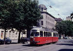 Wien Wiener Stadtwerke-Verkehrsbetriebe (WVB) SL 16 (E1 4696 (SGP 1968)) II, Leopoldstadt, Heinestraße / Mühlfeldgasse am 13. Juni 1971. - Scan eines Diapositivs. Kamera: Minolta SRT-101.