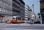 Wien Wiener Stadtwerke-Verkehrsbetriebe (WVB) SL O (E1 4739 (SGP 1971) III, Landstraße, Fasangasse im Juli 1975. - Scan eines Diapositivs. Kamera: Minolta SRT-101.