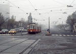 Wien Wiener Stadtwerke-Verkehrsbetriebe (WVB) SL 25 (M 4084 (Lohnerwerke 1929)) II, Leopoldstadt, Wagramer Straße / Schüttaustraße am 3. November 1975. - Scan eines Diapositivs. Kamera: Minolta SRT-101.