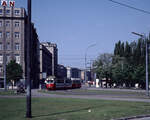 Wien Wiener Verkehrsbetriebe (WVB) SL B (E1 4764 (SGP 1971)) I, Innere Stadt, Julius-Raab-Platz (bis 1976: Aspernplatz) am 2. Mai 1976. - Scan eines Diapositivs. Kamera: Leica CL.