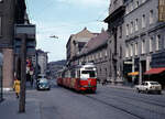 Wien Wiener Stadtwerke-Verkehrsbetriebe (WVB) SL 26 (E1 4739 (SGP 1971)) II, Leopoldstadt, Taborstraße / Negerlegasse am 2. Mai 1976. - Scan eines Diapositivs. Kamera: Leica CL.