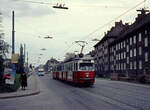 Wien Wiener Stadtwerke-Verkehrsbetriebe (WVB) SL 49 (E1 4685 (SGP 1968)) XIV, Penzing, Oberbaumgarten, Linzer Straße am 2. Mai 1976. - Scan eines Diapositivs. Kamera: Leica CL.