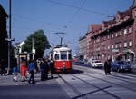 Wien Wiener Stadtwerke-Verkehrsbetriebe (WVB) SL 331 (F 706 (SGP 1963)) XXI, Floridsdorf, Großjedlersdorf, Brünner Straße / Frauenstiftgasse / Siemensstraße am 30. April 1976. - Scan eines Diapositivs. Kamera: Leica CL.