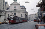 Wien Wiener Stadtwerke-Verkehrsbetriebe (WVB) SL 167 (E1 4722 (SGP 1969)) IV, Wieden, Wiedner Hauptstraße / Paulanerkirche am 2. November 1976. - Scan eines Diapositivs. Film: Kodak Ektachrome. Kamera: Leica CL.