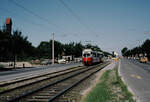 Wien Wiener Stadtwerke-Verkehrsbetriebe (WVB) SL 25 (E1 4474 (Lohnerwerke 1968)) XXII, Donaustadt, Wagramer Straße im Juli 1977.