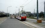 Wien WVB SL 64 (E2 4301) Siebenhirten (Endstation) im Dezember 1980.