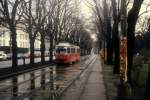 Wien Wiener Linien SL 52 (E1 4727) Mariahilfer Strasse / Auer-Welsbach-Park am 19. März 2000.