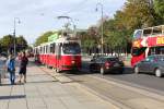 Wien Wiener Linien SL 1 (E2 4028) Dr.-Karl-Renner-Ring / Parlament am 8.