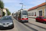 Wien Wiener Linien SL 31 (B 656) Stammersdorf, Herrenholzgasse am 8. Juli 2014.