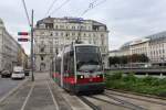 Wien Wiener Linien SL 44 (A 36) Schottentor am 11. Juli 2014.