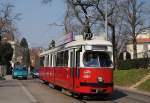 E1 4861 fährt auf der Steilstrecke der Hohen Warte in Richtung Schottentor.(21.03.2015)