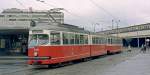 Wien WVB SL 25 (E1 4709 + c2/c3) Praterstern am 13. Juni 1971. - Der E1 4709 wurde 1968 von der Firma SGP in Wien-Simmering gebaut. Der Tw wurde 2005 ausgemustert und kam nachher nach Krakau. - Scan von einem Farbnegativ. Film: Kodacolor X. Kamera: Kodak Retina Automactic II.