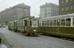 Wien Wiener Verkehrsbetriebe Allerheiligenverkehr 1975: M 4083 + m3 524x + m2 5213 als SL 29Z Rennweg / St. Marx am 1. November 1975. - Die Allerheiligenlinie 29Z (Z = Zentralfriedhof) gab es in den Jahren 1907 - 1993. - Scan von einem S/W-Negativ. Film: Kodak Tri X Pan. Kamera: Kodak Retina Automatic II.