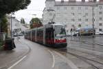 Wien Wiener Linien SL 2 (B 679) Ottakringer Straße / Maroltingergasse am 14. Oktober 2015.